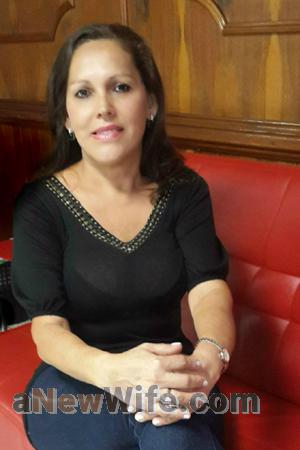 150099 - Marta Age: 57 - Costa Rica