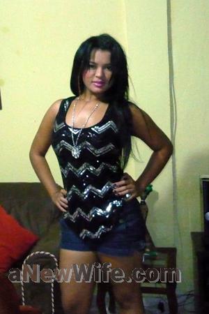 150273 - Yislaine Age: 34 - Colombia