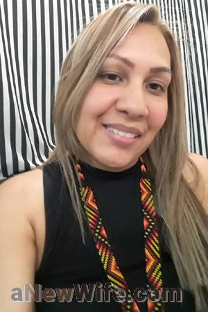 159779 - Tatiana Age: 44 - Colombia