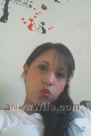 161992 - Alejandra Age: 34 - Colombia