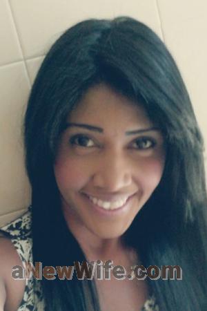 163083 - Elizabeth Age: 38 - Colombia