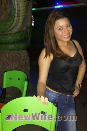 166201 - Adriana Age: 30 - Colombia