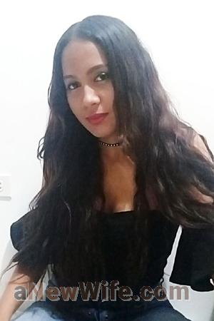 171052 - Luisa Fernanda Age: 28 - Colombia