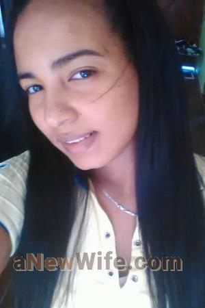 171057 - Jenifer Age: 29 - Colombia