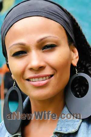 175869 - Evelyn Age: 48 - Costa Rica