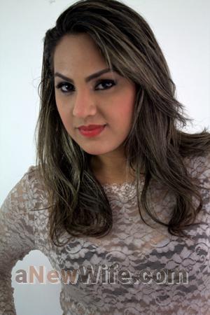 176813 - Kerli Age: 39 - Colombia