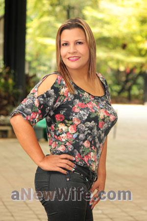 179208 - Beatriz Age: 52 - Colombia