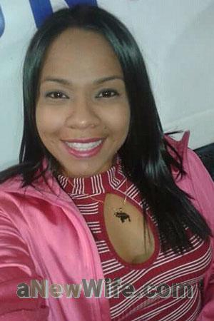 180623 - Angelica Age: 35 - Colombia