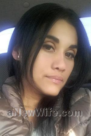 182239 - Sandra Age: 48 - Colombia