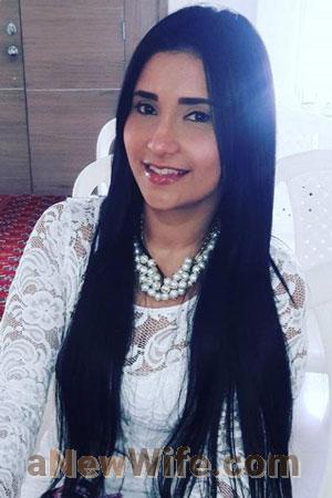 183422 - Alejandra Age: 39 - Colombia