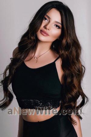 184253-Anastasiya