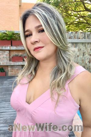 189215 - Lina Age: 44 - Colombia