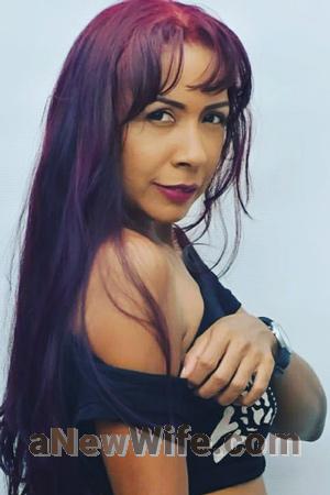 189221 - Maria Bernarda Age: 48 - Colombia