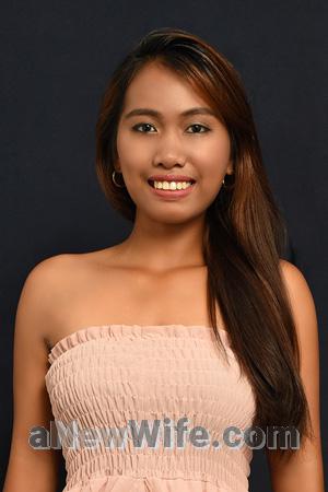 189958 - Junevie Age: 26 - Philippines