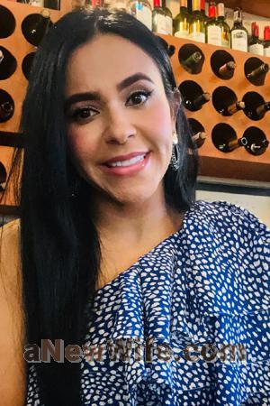 190208 - Lusbby Age: 42 - Colombia