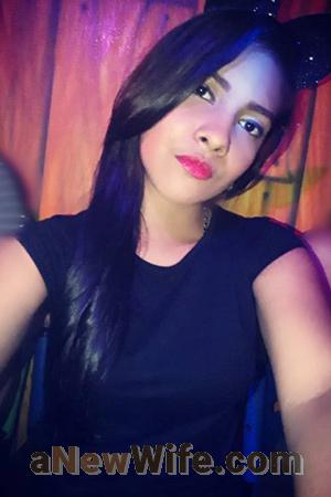 192750 - Daniela Age: 27 - Colombia