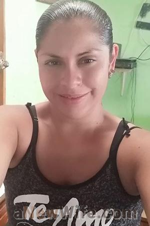 193929 - Heidy Age: 40 - Costa Rica