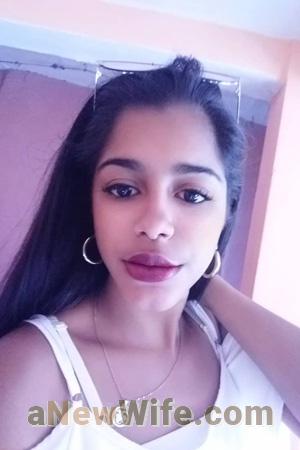 194369 - Claudia Age: 26 - Colombia