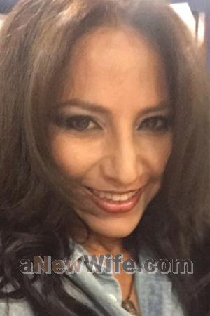 195156 - Emmy Age: 58 - Costa Rica