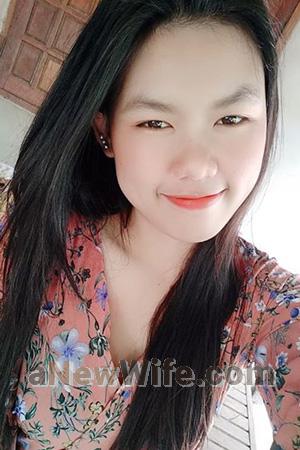 196182 - Juthamat Age: 27 - Thailand