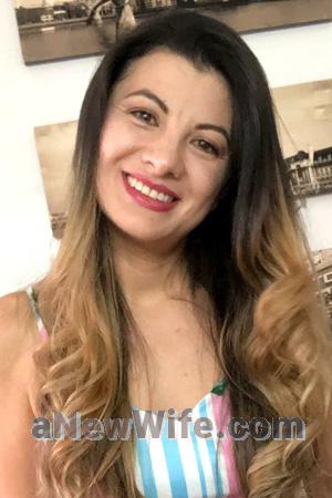 197141 - Adriana Age: 44 - Colombia