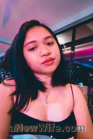 197562 - Lani Age: 25 - Philippines