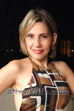 198318 - Yojanna Age: 47 - Colombia