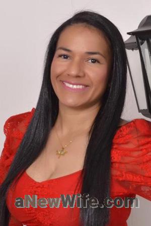 199218 - Alba Age: 46 - Colombia