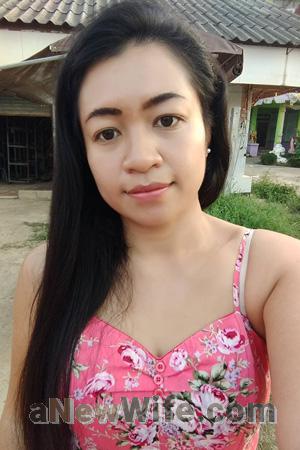 199409 - Wisuttida Age: 37 - Thailand