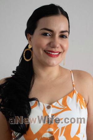 199513 - Claudia Age: 47 - Colombia