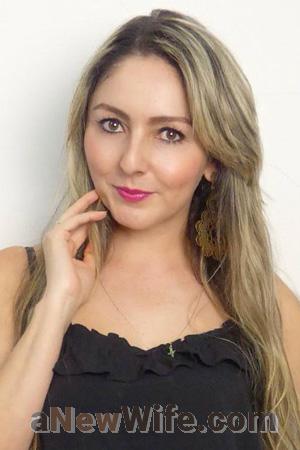 200269 - Liliana Age: 46 - Colombia