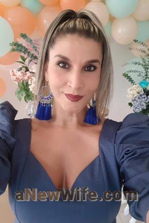 200540 - Diana Patricia Age: 48 - Colombia