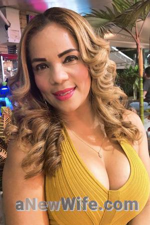 201872 - Ana Age: 49 - Colombia