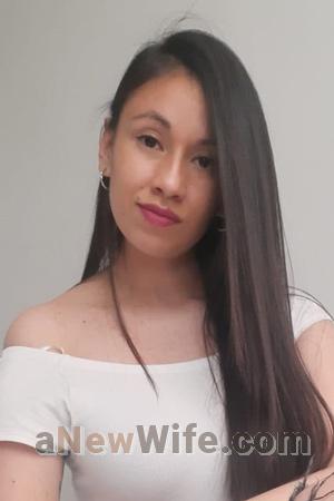 202783 - Laura Age: 33 - Colombia
