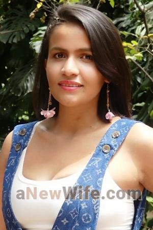 202979 - Kelly Age: 26 - Colombia