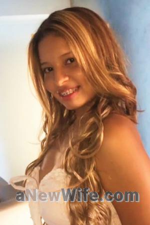 203520 - Yuliana Age: 23 - Colombia