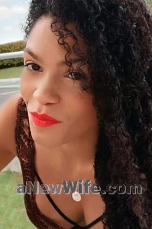 206095 - Isamar Age: 32 - Colombia