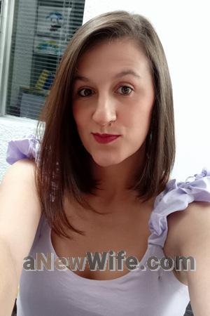 206103 - Gabriela Age: 34 - Colombia