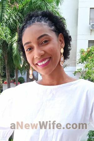 207611 - Sonia Age: 33 - Colombia