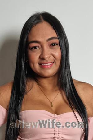 207626 - Tatiana Age: 36 - Colombia
