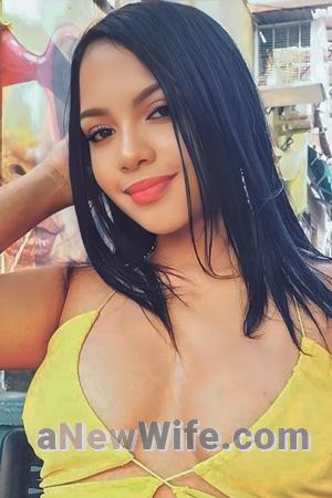 209511 - Sandra Age: 28 - Colombia