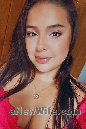 210415 - Jill Age: 31 - Costa Rica