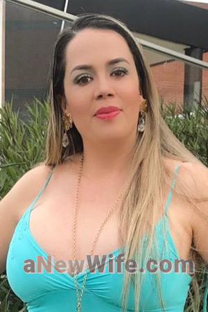 210422 - Tania Age: 44 - Colombia