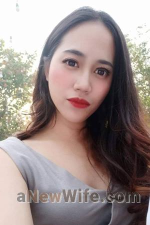 210712 - Podjanee Age: 34 - Thailand