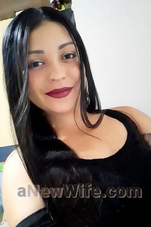 211258 - Yoselin Age: 32 - Costa Rica