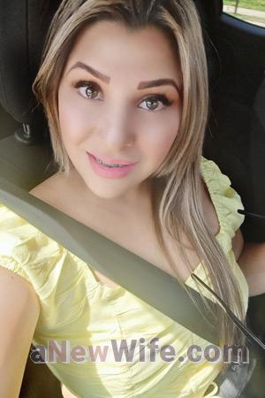 211716 - Kimberly Age: 36 - Costa Rica