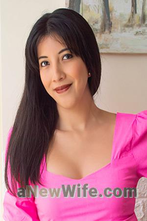 211776 - Scarlett Age: 33 - Peru