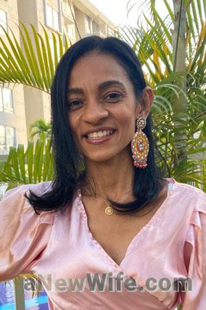 212660 - Lia Age: 48 - Colombia