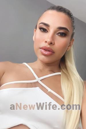 212755 - Camila Age: 27 - Colombia