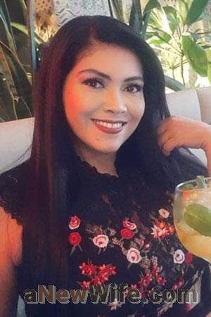 213132 - Jhenny Age: 48 - Colombia